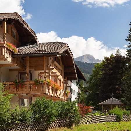 Appartamenti Ladina Кампителло-ди-Фасса Экстерьер фото